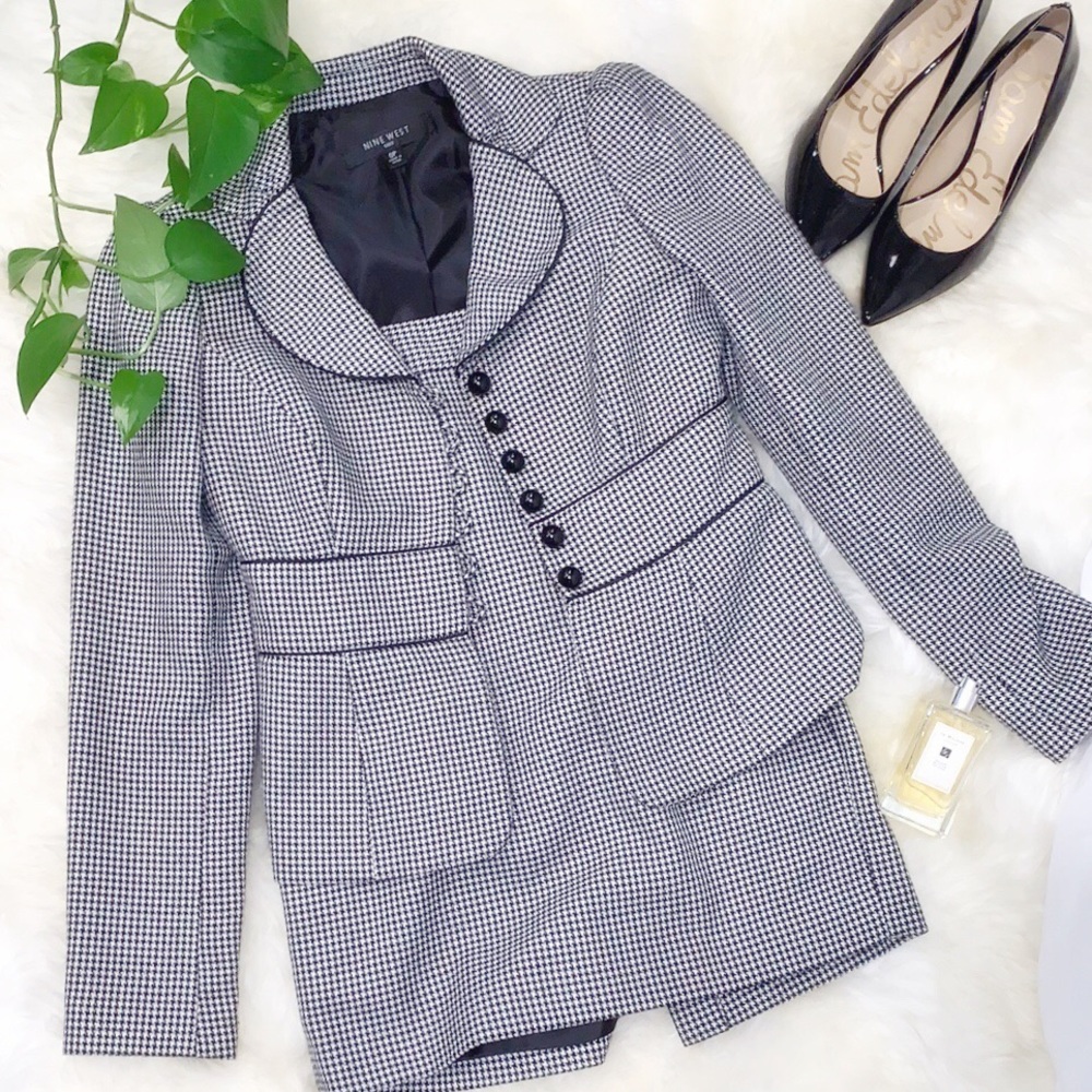 Nine West Patterned Two Piece Suit